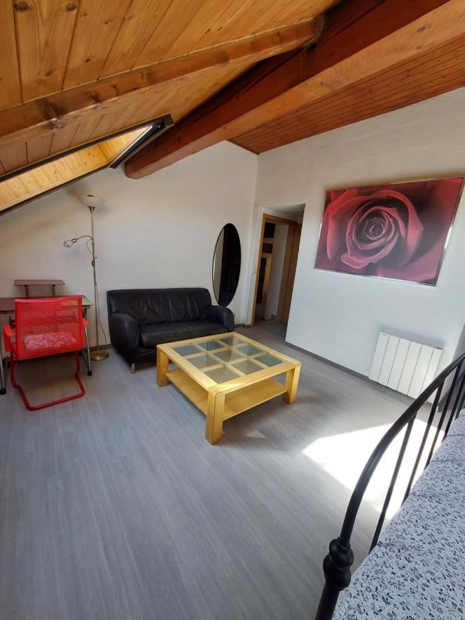 Bed and Breakfast Au Coeur Du Vignoble Sur Bursins Esterno foto
