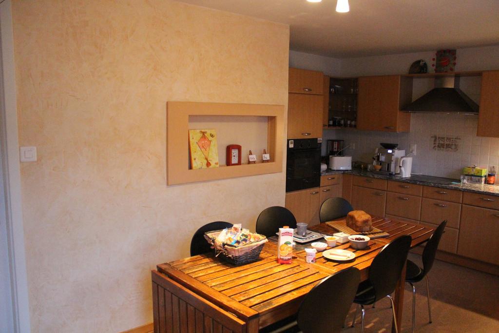 Bed and Breakfast Au Coeur Du Vignoble Sur Bursins Esterno foto